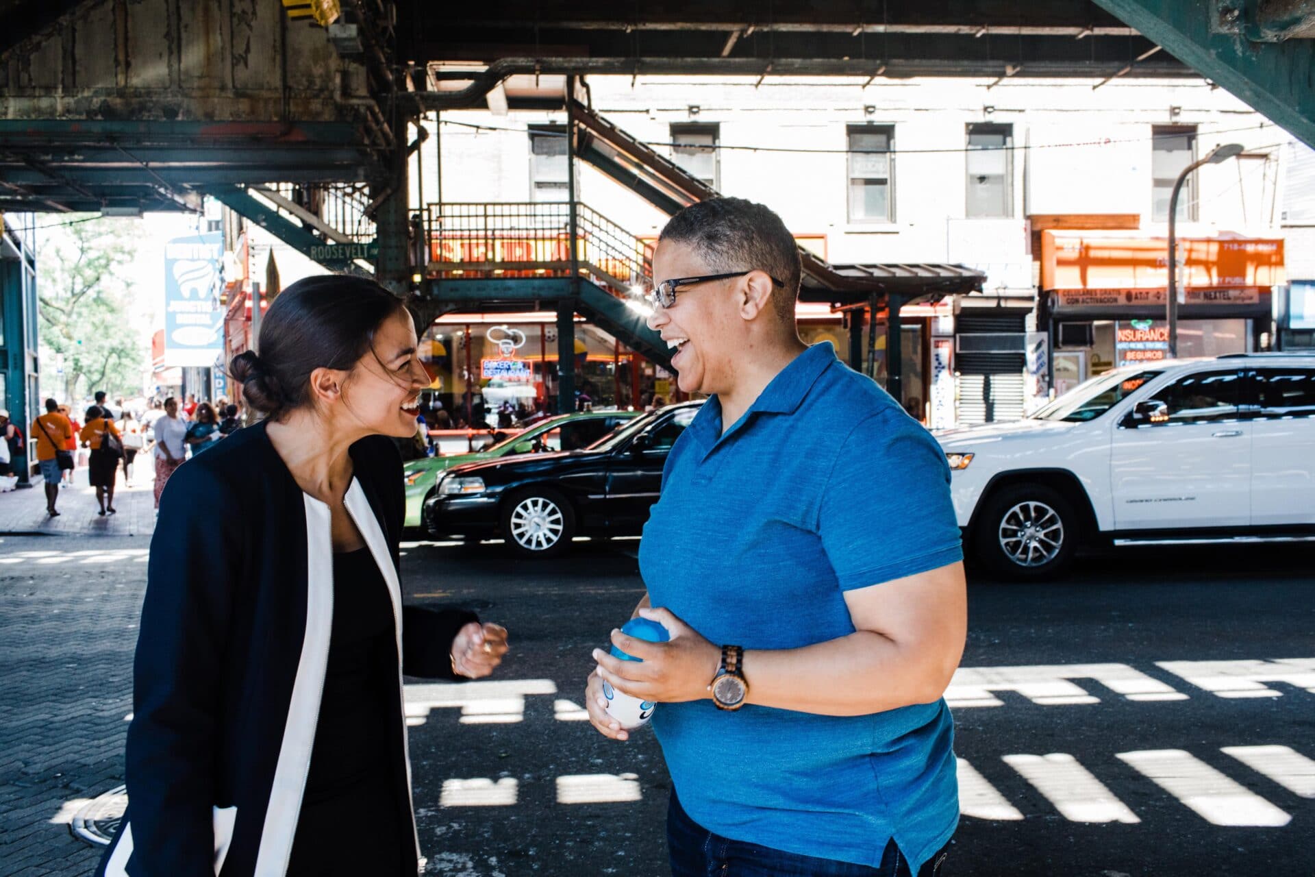 https://sniper.horasis.org/wp-content/uploads/Kerri_Evelyn_Harris_and_Alexandria_Ocasio-Cortez_1.jpg